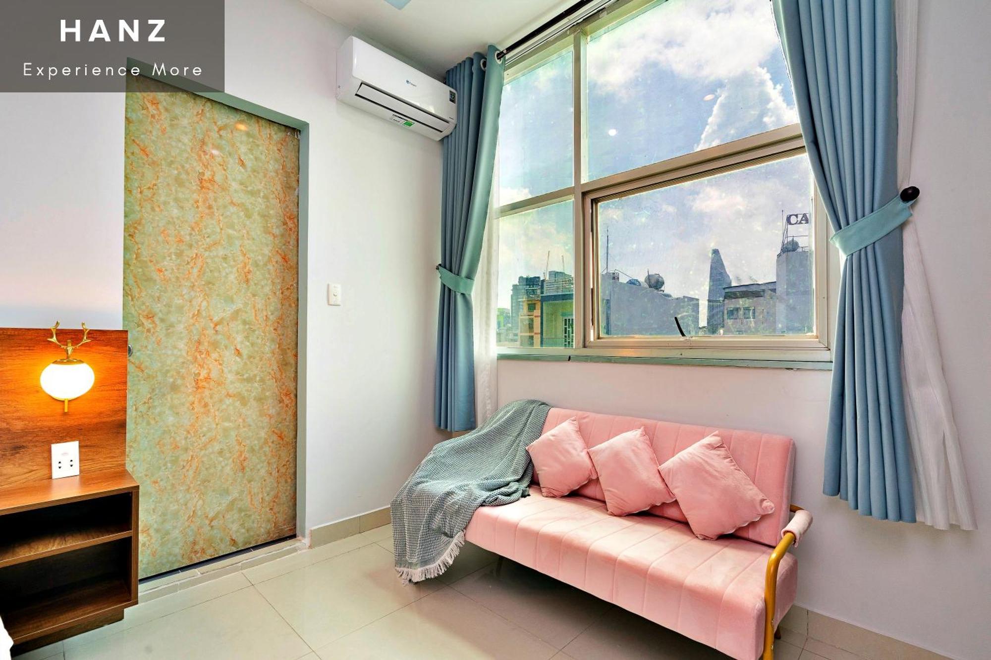 Hanz Front Hong Vy Khách sạn hẻo lánh 3*