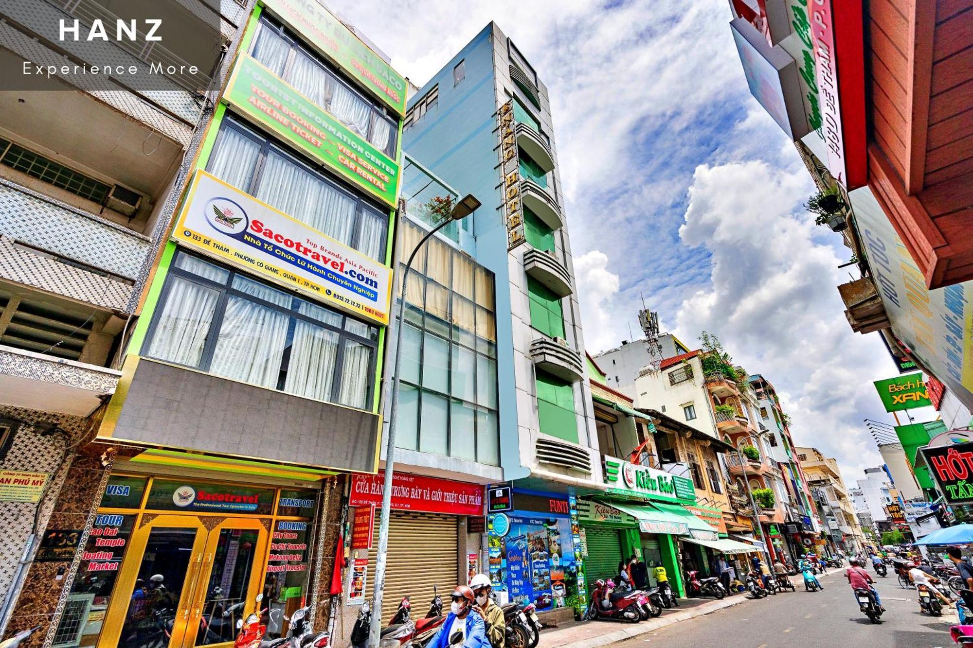 Hanz Front Hong Vy Khách sạn hẻo lánh